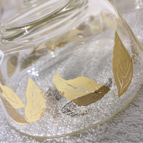Vintage MCM Gold Leaf Large Glass Salad Bowl With 4 Matching Small Bowls - Picture 12 of 16